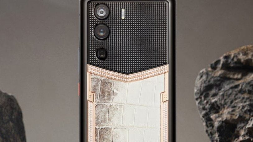 The Race is On: Vertu’s Web3 Phone vs. Solana Saga…